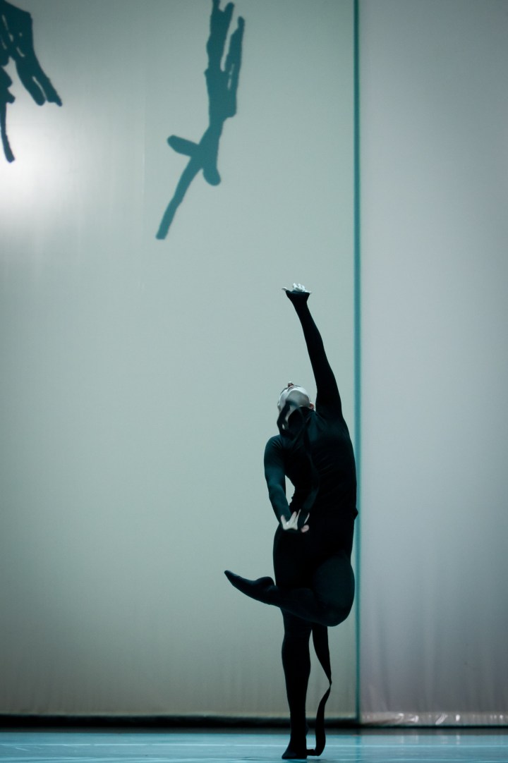 Compagnie Marie Chouinard dancer  Lucy May in "Henri Michaux: Mouvements". Photo by Sylvie-Ann Paré.