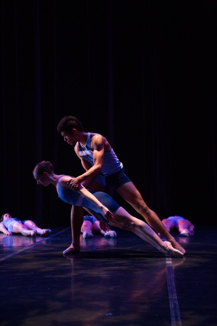Texture Contemporary Ballet dancers Amanda Summer and Alan Obuzor. Photo by Katie Ging.