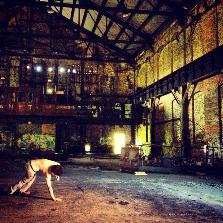 Pillow Project dancer Taylor Knight in "The Jazz Furnace". Photo by Pearlann Porter.