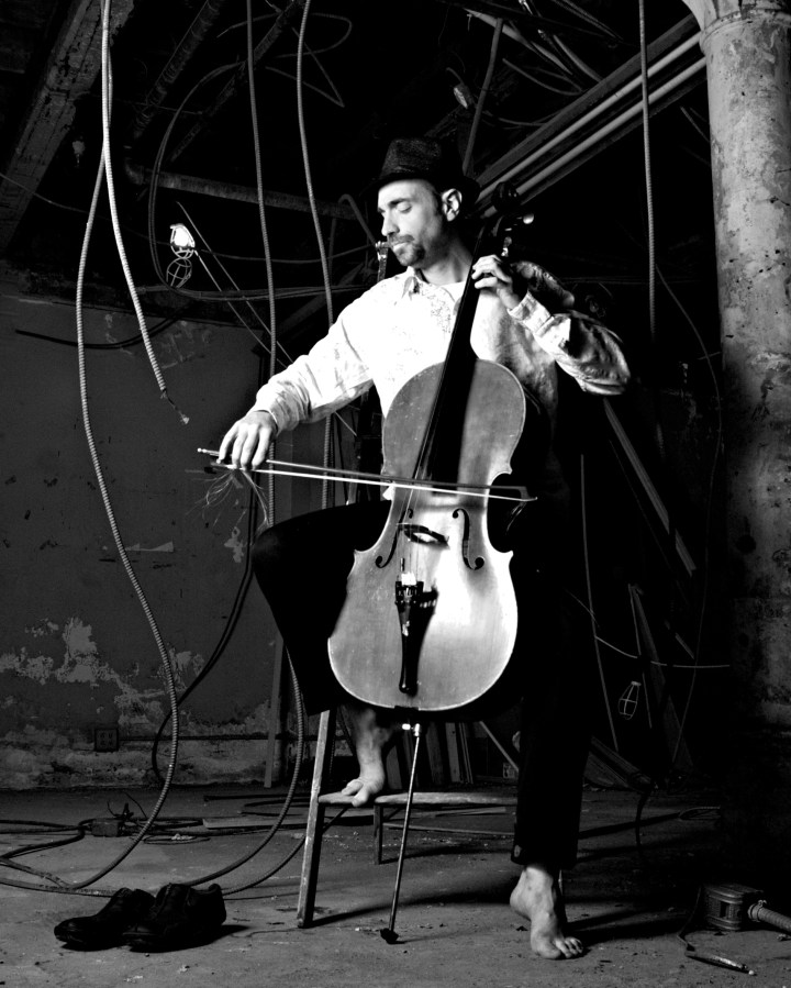 Attack Theatre music director Dave Eggar. Photo by Matthew Kleinrock.