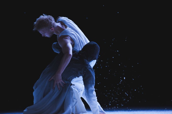 Pontus Lidberg Dance in "Snow." Photo by Petrus Sjövik.